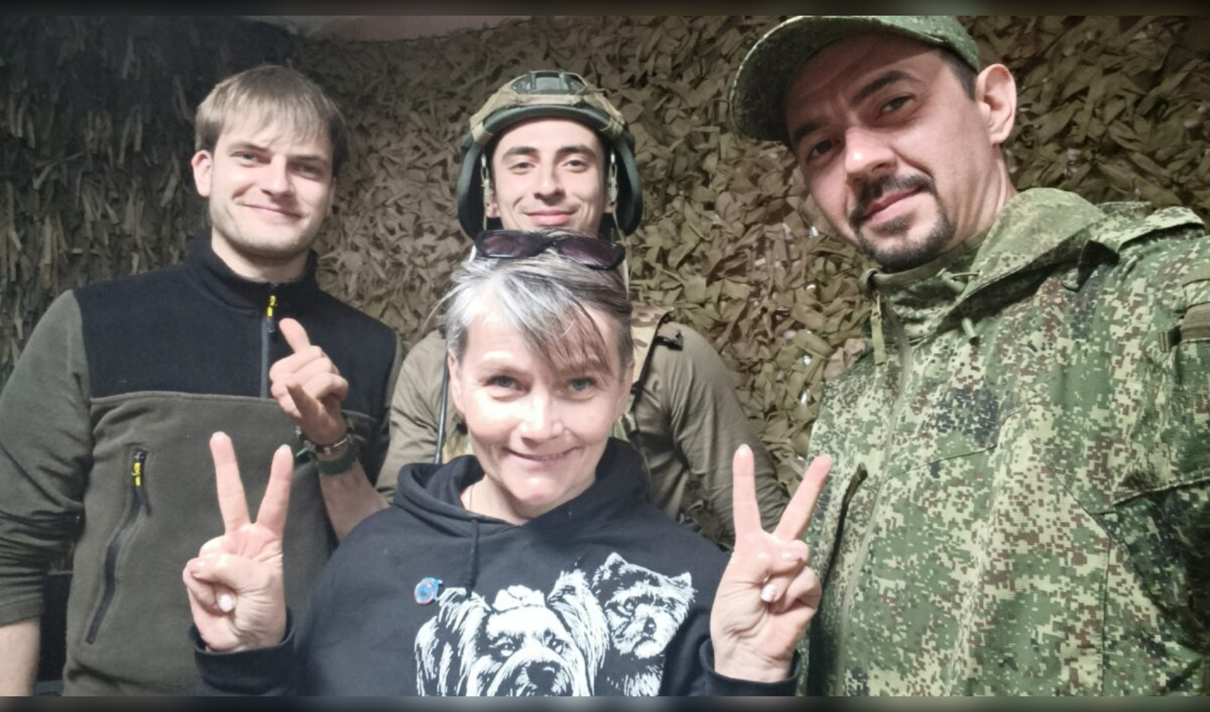 «Чтобы выжить, машину с грузом укрывали сетями»: как волонтер из ХМАО 27 раз возила помощь бойцам «Чтобы выжить, машину с грузом укрывали сетями»: как волонтер из ХМАО 27 раз возила помощь бойцам