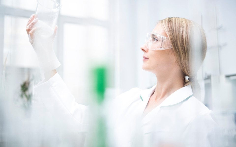 Группа «Уралхим» запустила проект «Женская химия»