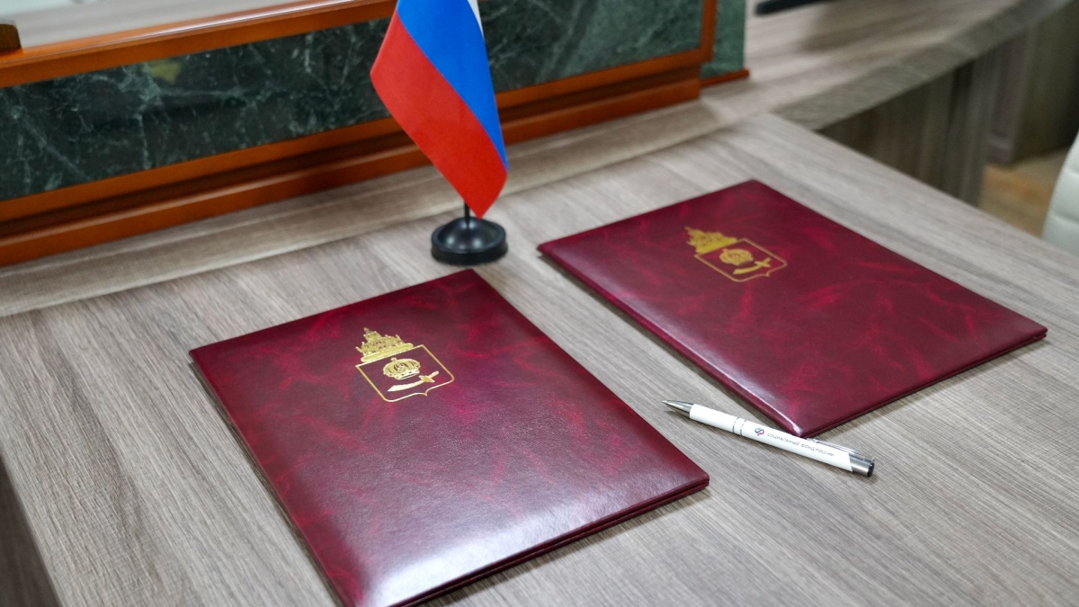 В Астраханской области СФР и Союз женщин России расширят сотрудничество