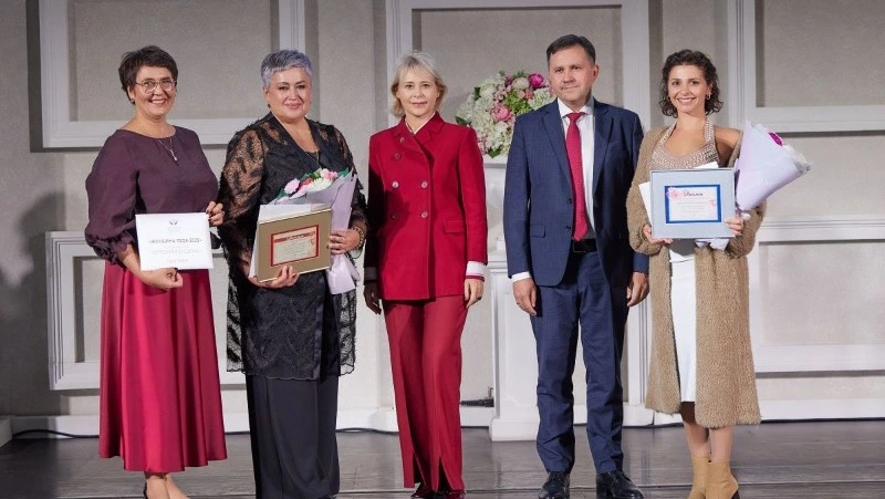 Итоги конкурса «Женщина года - 2025» озвучили в Южно-Сахалинске
