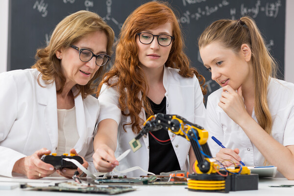 В России женщины составляют почти 40% от общего числа ученых и исследователей