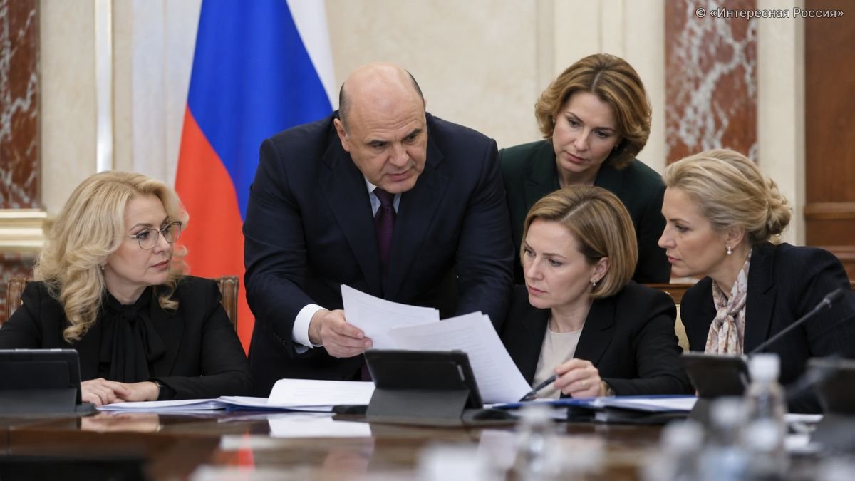 Женщин в правительстве России станет больше после кадровых перестановок Женщин в правительстве России станет больше после кадровых перестановок