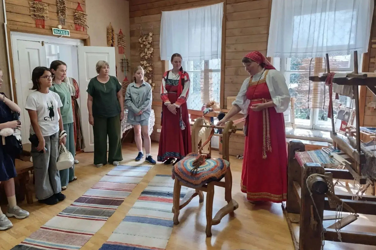 В Тверскую область со всей России приехали мастера древнего искусства В Тверскую область со всей России приехали мастера древнего искусства