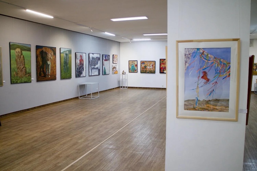 Духовное наследие народов России представили художницы в Красноярске Духовное наследие народов России представили художницы в Красноярске