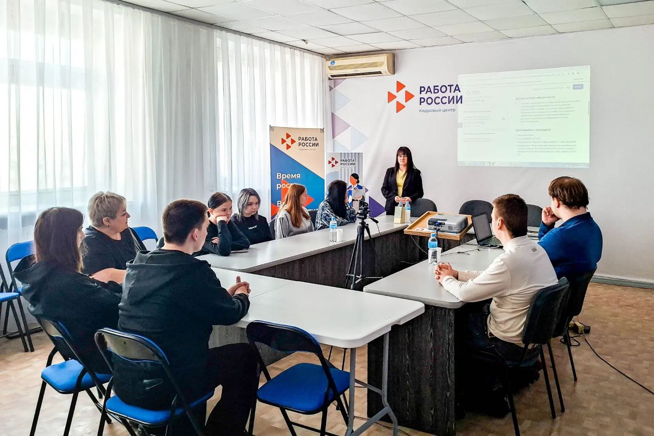 О мерах поддержки для запуска своего бизнеса рассказали женщинам ЕАО