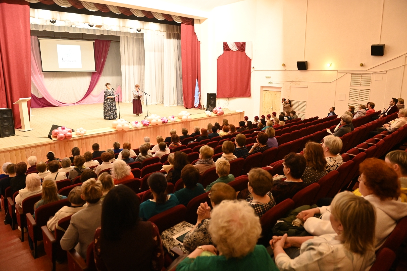 В Карелии открыли форум женщин Пудожья