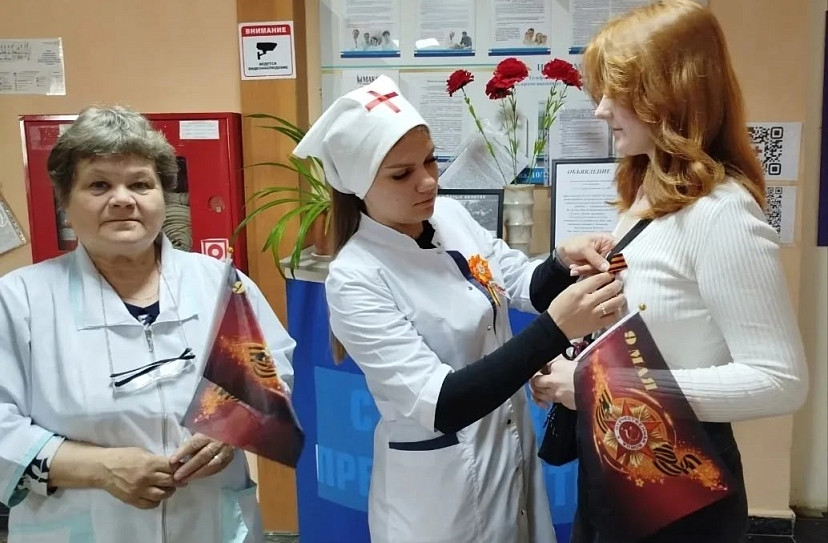 В Саратовской области открыли «Стену Памяти» ветеранов-медиков