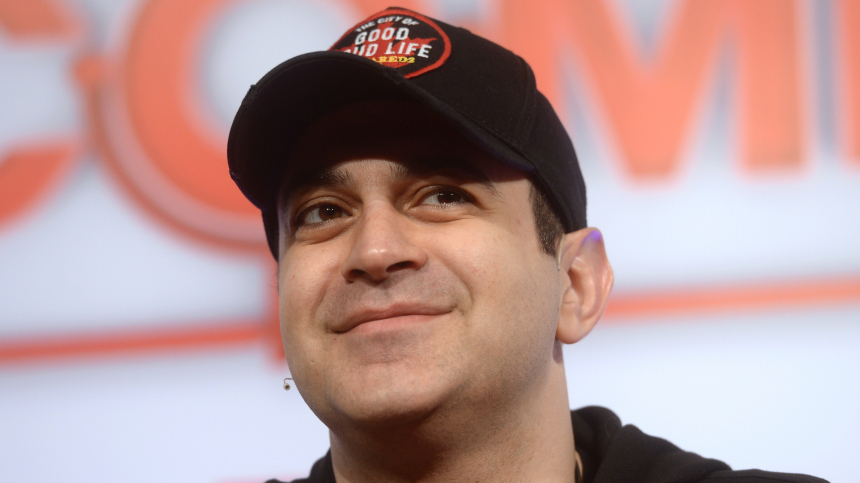 «Среди них много классных»: Мартиросян о женщинах в юморе