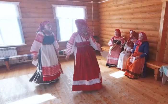 Этнографы изучат вологодскую обрядовую пляску «Уточка» и снимут про нее фильм Этнографы изучат вологодскую обрядовую пляску «Уточка» и снимут про нее фильм