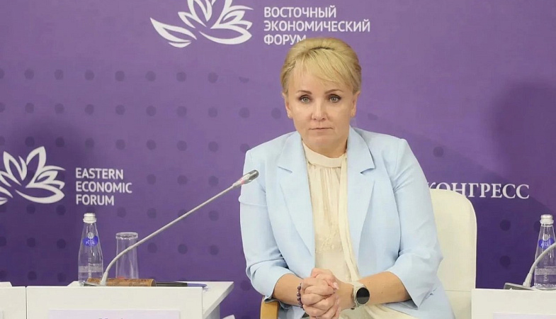 Глава ЕАО: Сегодня женщины играют в развитии ДФО большую роль