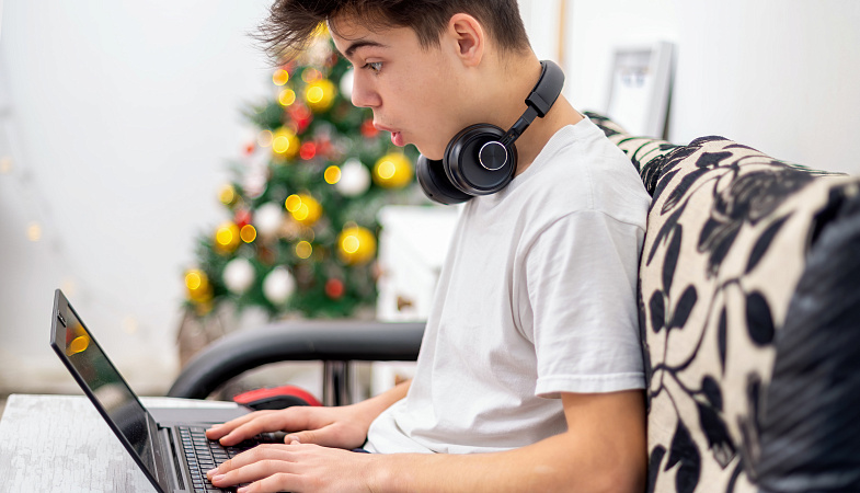 Цифровые пехотинцы: как уберечь подростков от вербовки и не сломать им жизнь