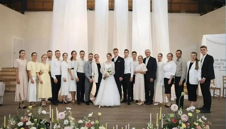 Две донские семьи удостоены ордена «Родительская слава»