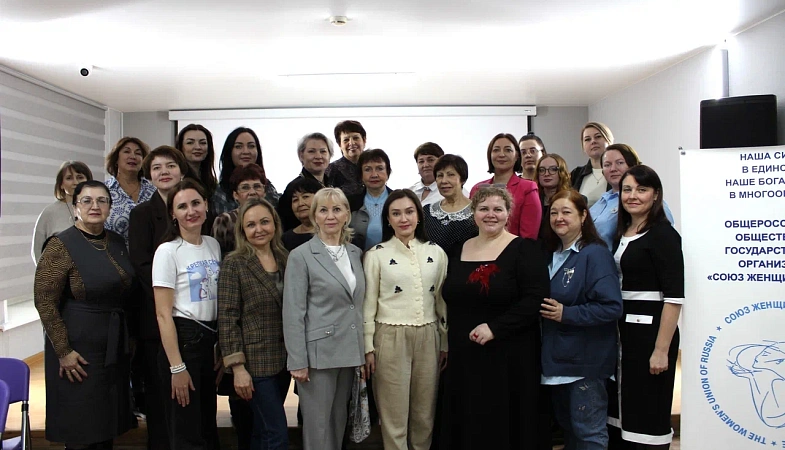 «Семейные гостиные» в Югре: как Союз женщин создает пространство для поддержки и традиций
