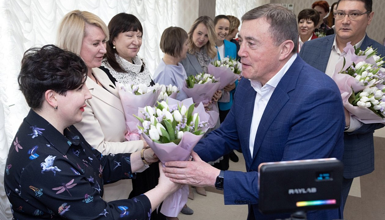 Валерий Лимаренко обсудил с Союзом женщин годовщину «Счастливого материнства»